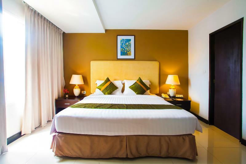 The Patra Hotel - Rama 9 Bangkok Exterior photo